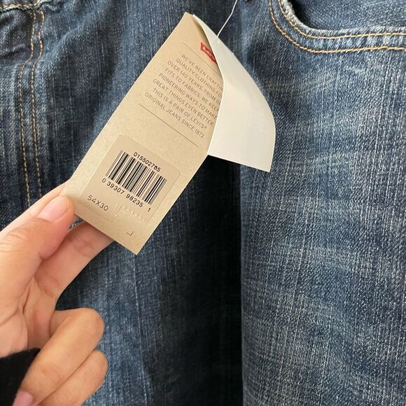 NWT Levi’s 54x30 550 jeans - Picture 2 of 7